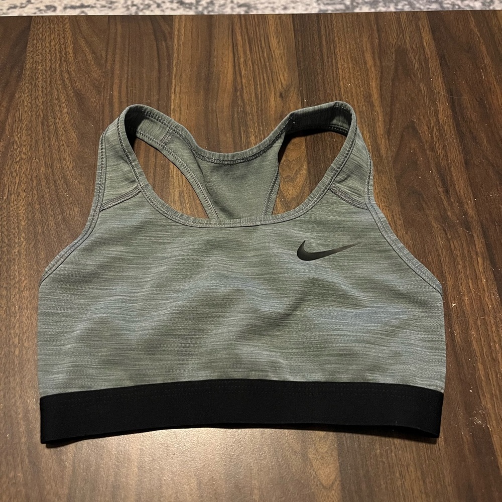Nike Women's Racerback Sports Bra